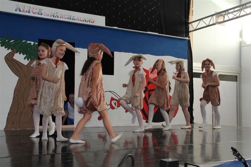 tl_files/Dateien/Fotos/2012 Alice im Maerchenland 12.jpg